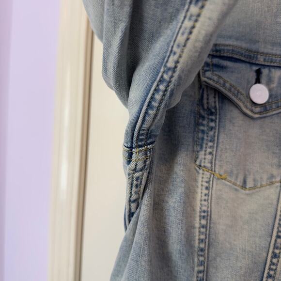 Lularoe Women’s Unicorn Patch Denim Jean Jacket Size S Whimsical Magical - Picture 6 of 11